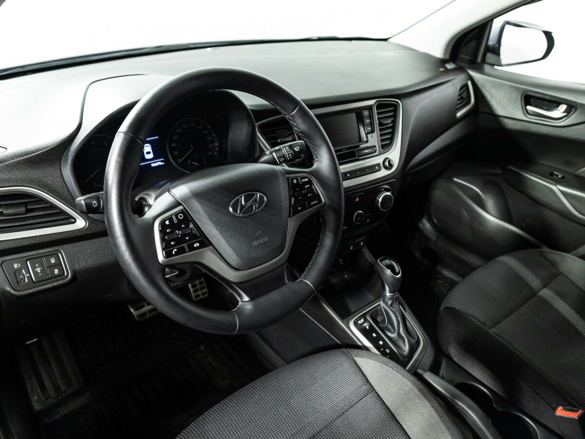 Hyundai Solaris II, 2017 Фото №11